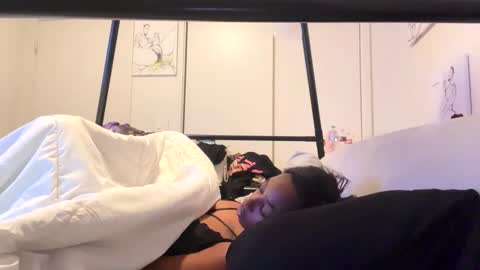 HunneysPlayRoom online show from 12-13-24, 11:55