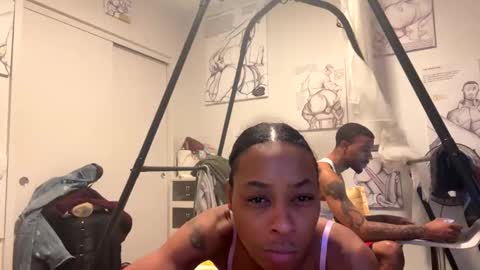 HunneysPlayRoom online show from 01-09-25, 11:14