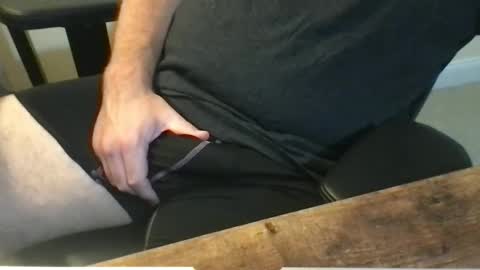 Snapshot of kickboxer04 chatting on 10-24-25, 12:30 kickboxer04 online show from 10-24-25, 12:30