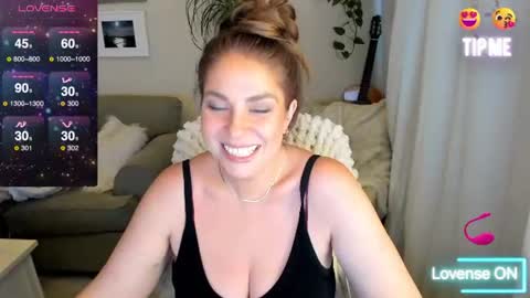 Kiera Reines online show from 07-30-26, 01:59