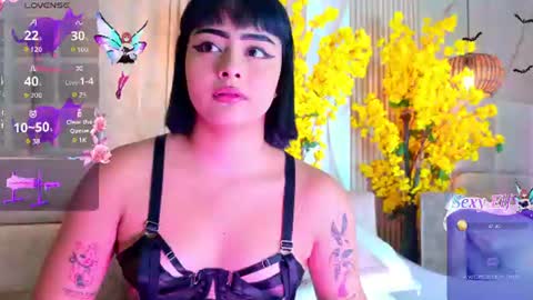 Snapshot of kiim01 chatting on 07-26-26, 02:42 kiim01 online show from 07-26-26, 02:42