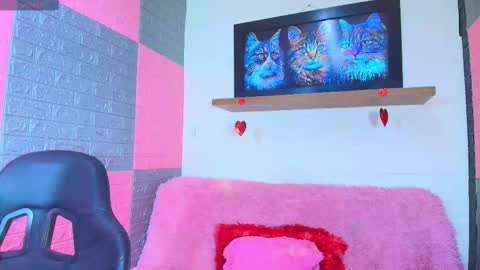 Snapshot of kiim_katta001 chatting on 03-14-26, 11:26 leidy online show from 03-14-26, 11:26