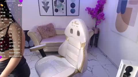 Kitty online show from 05-27-26, 01:08