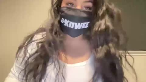 KIIWEE online show from 11-03-25, 11:59