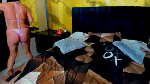 Snapshot of kikazxxx chatting on 03-11-25, 01:26 kikazxxx online show from 03-11-25, 01:26