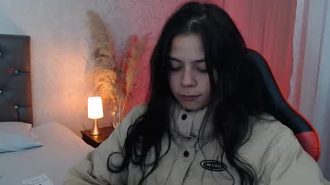 Snapshot of kiki_cams chatting on 03-03-26, 04:40 kIKI online show from 03-03-26, 04:40