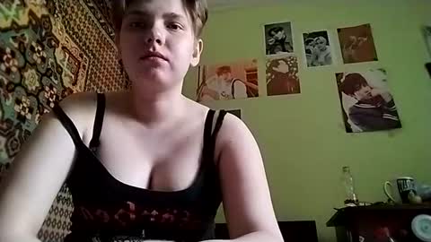 kikibang_ online show from 06-11-26, 07:50
