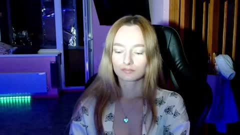 Snapshot of kikies_ chatting on 03-25-26, 06:58 Mika and Miranda online show from 03-25-26, 06:58