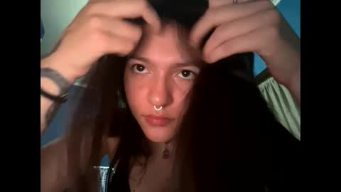 Snapshot of kikilove15 chatting on 05-24-26, 12:37 kikilove15 online show from 05-24-26, 12:37