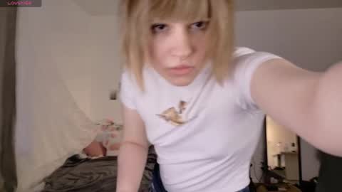 Kiki online show from 06-02-26, 10:28