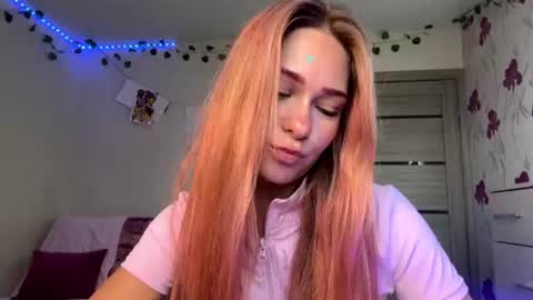 Lilly online show from 07-09-26, 04:00