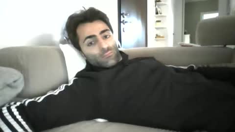 kikkus01 online show from 10-28-25, 08:18