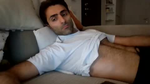 Snapshot of kikkus01 chatting on 05-18-26, 08:47 kikkus01 online show from 05-18-26, 08:47