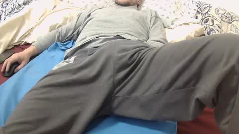 Snapshot of kiko83c chatting on 12-17-24, 06:42 New accound cavilacion online show from 12-17-24, 06:42