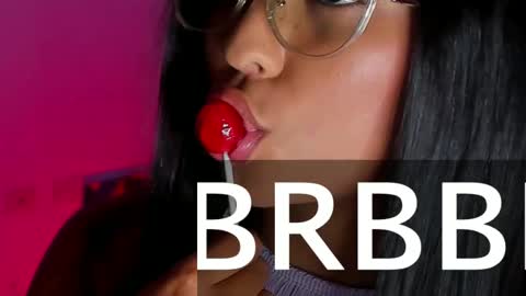 Snapshot of killaa01 chatting on 02-12-25, 02:14 Alejandra online show from 02-12-25, 02:14