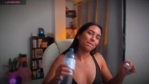 Snapshot of killaa01 chatting on 02-23-25, 12:30 Alejandra online show from 02-23-25, 12:30