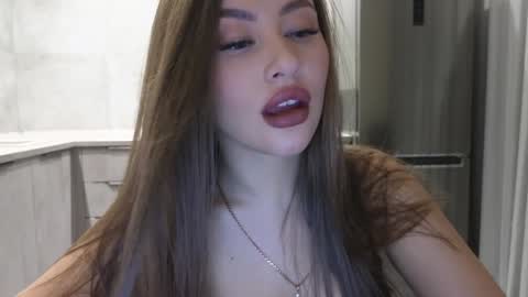 EvaAnna online show from 12-14-24, 09:24