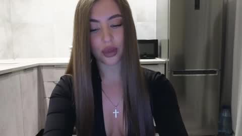 EvaAnna online show from 02-23-25, 11:47