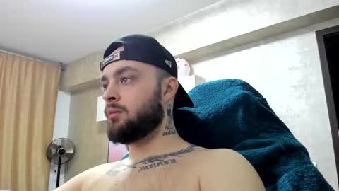 killerbeexxx online show from 02-25-25, 10:18