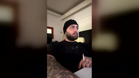 killerbeexxx online show from 05-11-26, 08:53