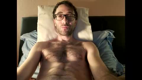 kingstoned online show from 11-18-25, 04:28