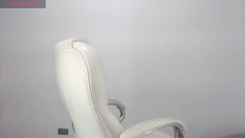 Snapshot of kim_bellemore chatting on 12-20-24, 02:16 Kimberly online show from 12-20-24, 02:16