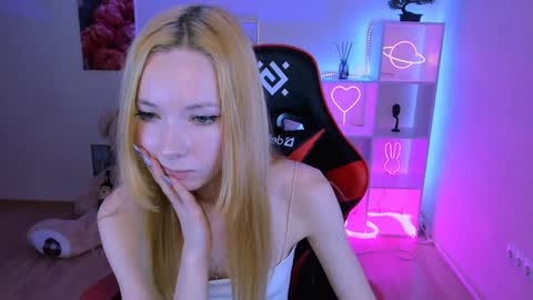 kim_boyd online show from 01-23-25, 03:54