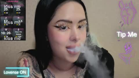 Kim online show from 04-14-26, 10:27