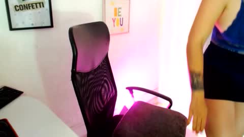 Kimberly online show from 05-21-26, 02:46