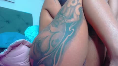 Snapshot of kim_clarck1 chatting on 01-21-25, 05:38 Kim online show from 01-21-25, 05:38