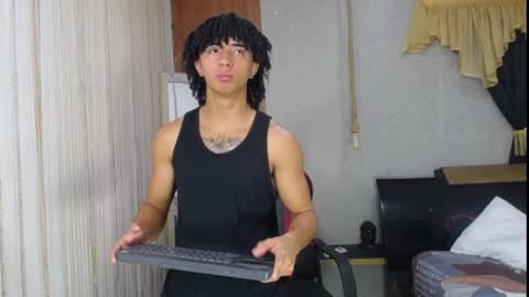 KIM online show from 03-11-26, 02:34