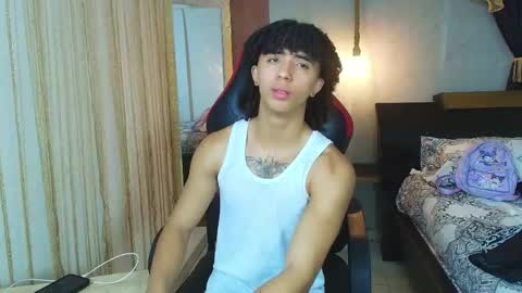 KIM online show from 05-18-26, 02:56