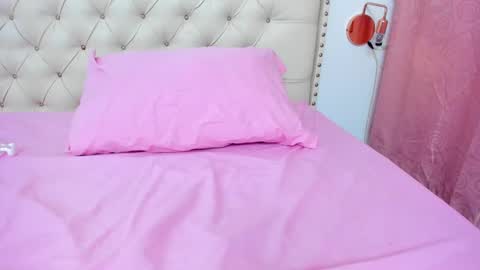 kim_eli online show from 02-26-25, 11:59