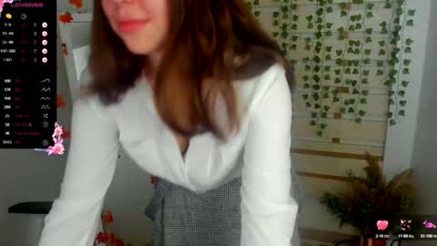 Kim online show from 10-08-25, 07:06