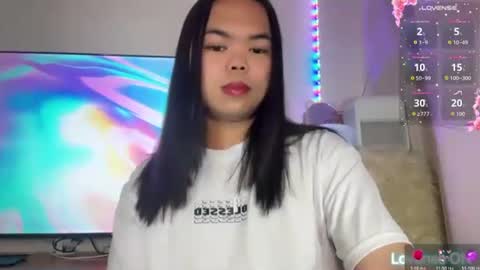 KYLIE online show from 11-18-25, 12:53