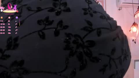 Snapshot of kim_miller4 chatting on 10-16-25, 08:32 KIM  online show from 10-16-25, 08:32