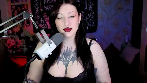 Hi Im Kimberly but u can call me Kim. Turn on ur sound i love to talk and moan online show from 04-20-26, 02:09