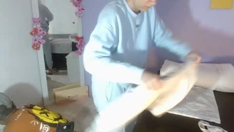 Kim  Yuk online show from 02-16-25, 02:42