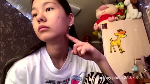 Polly online show from 05-26-26, 08:21