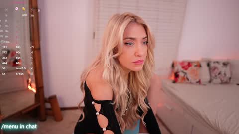 Kim online show from 10-08-25, 11:02