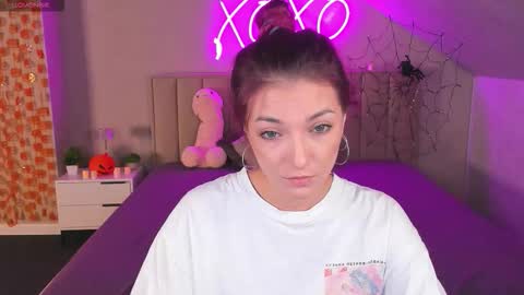 kimberlly_smith online show from 11-04-25, 12:54