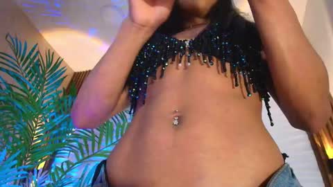 kimberly gonzalez online show from 11-11-25, 08:20
