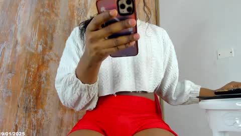 Kimberly 3 online show from 01-20-25, 12:04