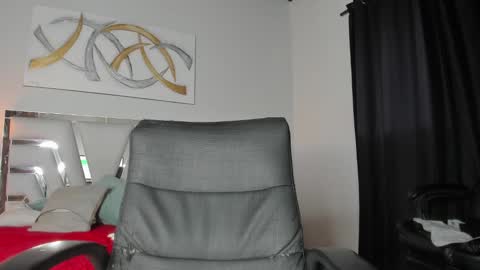 kimberly online show from 01-30-25, 02:16