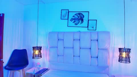 kimberlyfox_t online show from 05-20-26, 12:33