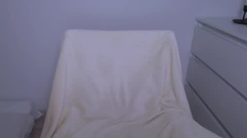 Kimberly online show from 12-06-24, 01:18