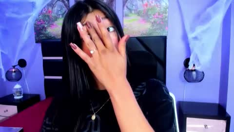 Kimberly Villalobos online show from 11-01-25, 12:07