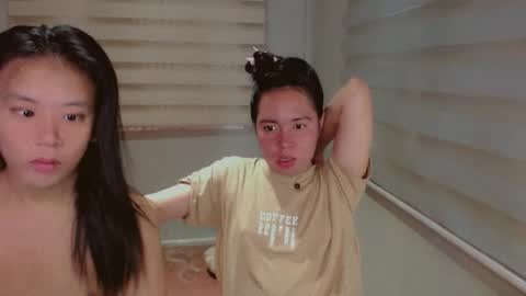 Snapshot of kimbratx chatting on 01-29-25, 01:37 kimbratx online show from 01-29-25, 01:37