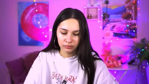 Snapshot of kimclarks chatting on 09-15-25, 12:16 kimclarks online show from 09-15-25, 12:16