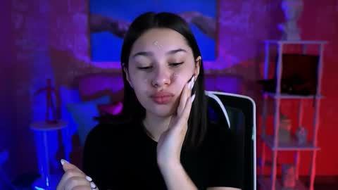 Snapshot of kimclarks chatting on 10-09-25, 06:22 kimclarks online show from 10-09-25, 06:22